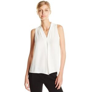 Vince Camuto Ivory Sleeveless V-Neck Inverted Pleat Blouse Size Small
